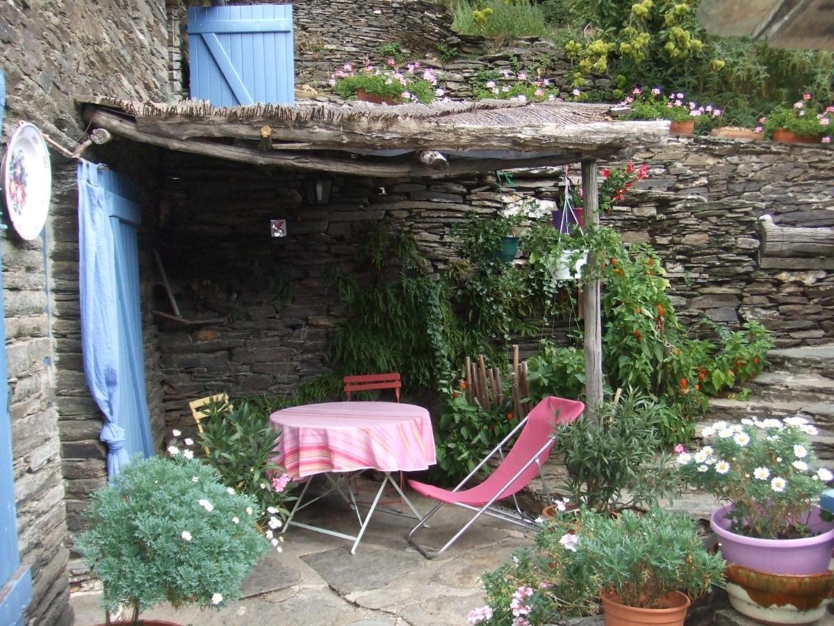 Saint-Germain-de-CalberteLou Cabanis别墅 外观 照片